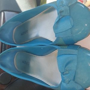 Alfani teal bow toe ballet flats